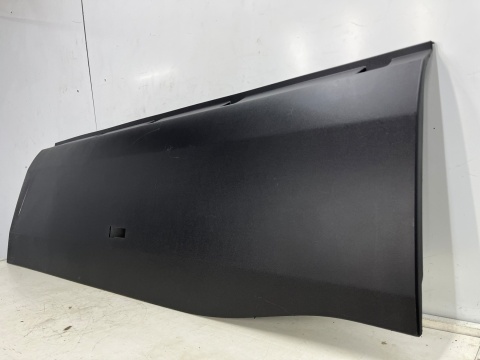 Listwa Iveco Daily 4 IV 14r.- lewa nakładka boczna karoseryjna długość 685mm. 5801811493 Listwa Iveco Daily 4 IV 14r.- lewa nakładka boczna karoseryjna długość 685mm. 5801811493