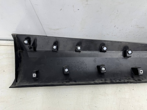 Listwa Renault Captur 2 II 19r.- Mitsubishi ASX 2 II 23r.- nakładka dolna drzwi lewych przednich lewy przód 808775252r Listwa Renault Captur 2 II 19r.- Mitsubishi ASX 2 II 23r.- nakładka dolna drzwi lewych przednich lewy przód 808775252r