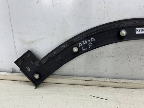 Listwa Seat Arona 17r.- LEWY przedni rant nadkola błotnika nakładka lewy przód 6f9853717 Listwa Seat Arona 17r.- LEWY przedni rant nadkola błotnika nakładka lewy przód 6f9853717