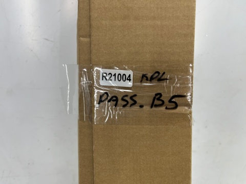 Listwa VW Passat B5 96-05r. prawa lewa nakładka zgarniająca szyby przedniej czołowej zaślepki komplet Listwa VW Passat B5 96-05r. prawa lewa nakładka zgarniająca szyby przedniej czołowej zaślepki komplet