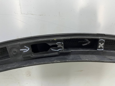 Listwa VW Touareg II 7p 10-18r. lewy tylny rant nadkola błotnika nakładka lewy tył 7p6854819b Listwa VW Touareg II 7p 10-18r. lewy tylny rant nadkola błotnika nakładka lewy tył 7p6854819b