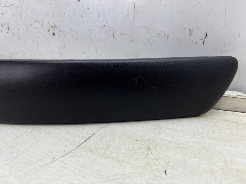 Listwa zderzaka VW Passat B5 Lift 00-05r. lewa przednia nakładka zderzaka lewy przód 3b0807717d Listwa zderzaka VW Passat B5 Lift 00-05r. lewa przednia nakładka zderzaka lewy przód 3b0807717d