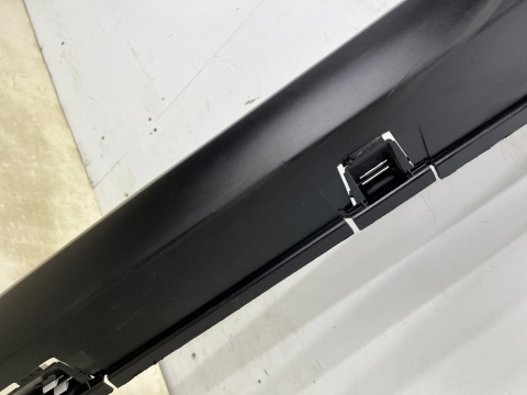 Nakładka progu Citroen C3 III 16-24r. LEWA listwa progowa zewnętrzna lewy próg 9813817480 Nakładka progu Citroen C3 III 16-24r. LEWA listwa progowa zewnętrzna lewy próg 9813817480
