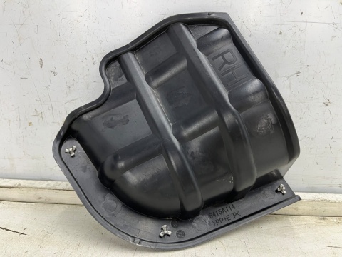 Osłona pod zderzak Mitsubishi Outlander 4 IV 21r.- prawa tylna osłona podwozia nadkola zderzaka prawy tył 6415a114 Osłona pod zderzak Mitsubishi Outlander 4 IV 21r.- prawa tylna osłona podwozia nadkola zderzaka prawy tył 6415a114