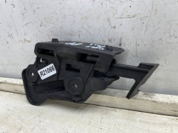 Ślizg VW Golf Plus LIFT 08-14r. prawe przednie mocowanie wspornik uchwyt zderzaka prawy przód 5m0807184 5m0807936