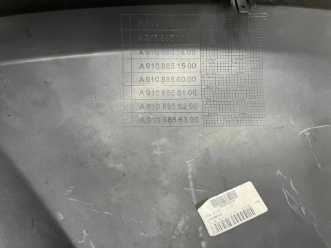 Zderzak przedni Mercedes W910 W907 Sprinter 3 III 18r.- przód A9108850000 Zderzak przedni Mercedes W910 W907 Sprinter 3 III 18r.- przód A9108850000