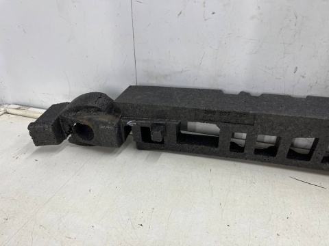 Absorber zderzaka VW Passat B8 14-17r. przednia belka pianka styropian przód 3g0807251 Absorber zderzaka VW Passat B8 14-17r. przednia belka pianka styropian przód 3g0807251