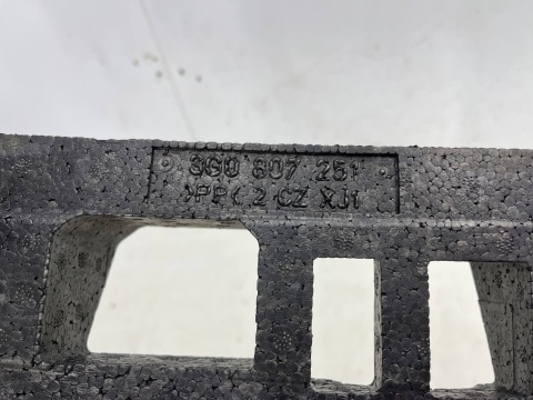 Absorber zderzaka VW Passat B8 14-17r. przednia belka pianka styropian przód 3g0807251 Absorber zderzaka VW Passat B8 14-17r. przednia belka pianka styropian przód 3g0807251