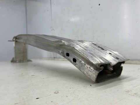 Belka zderzaka Porsche Macan 95b 14r.- przednie wzmocnienie pasa PRAWA strefa zgniotu przód oryginalne 8r0807113d 8r0807134d Belka zderzaka Porsche Macan 95b 14r.- przednie wzmocnienie pasa PRAWA strefa zgniotu przód oryginalne 8r0807113d 8r0807134d
