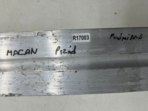 Belka zderzaka Porsche Macan 95b 14r.- przednie wzmocnienie pasa PRAWA strefa zgniotu przód oryginalne 8r0807113d 8r0807134d Belka zderzaka Porsche Macan 95b 14r.- przednie wzmocnienie pasa PRAWA strefa zgniotu przód oryginalne 8r0807113d 8r0807134d