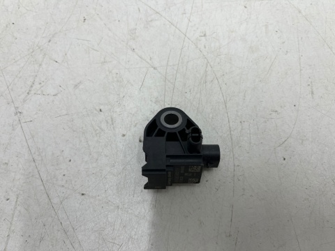 Czujnik uderzeniowy VW Touareg III Audi Q7 II 4m Porsche Panamera II 971 Cayenne III 9y 18r.- sensor 4n0959651f