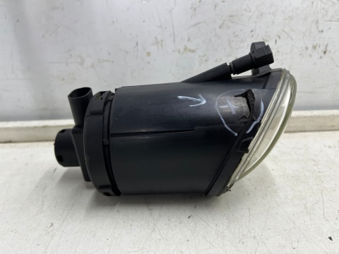 Halogen VW Passat B5 Lift 00-05r. LEWY przedni halogen lampa swiatło przeciwmgielne oryginalne 3b7941699a Halogen VW Passat B5 Lift 00-05r. LEWY przedni halogen lampa swiatło przeciwmgielne oryginalne 3b7941699a