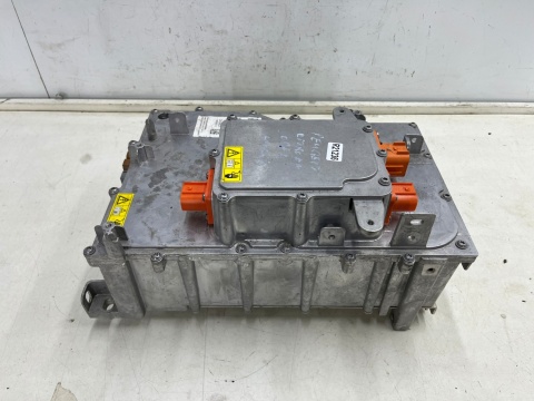 Inwerter hybrydowy Citroen Peugeot Toyota Opel ładowarka pokładowa konwerter falownik napięcia przetwornica 98463682 Inwerter hybrydowy Citroen Peugeot Toyota Opel ładowarka pokładowa konwerter falownik napięcia przetwornica 98463682