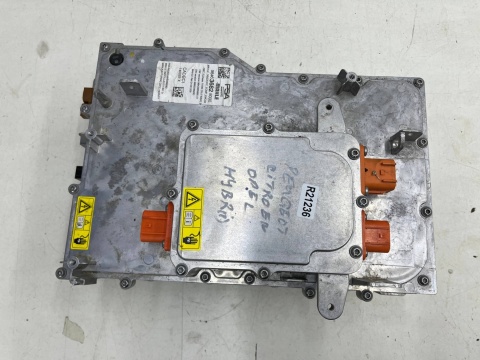 Inwerter hybrydowy Citroen Peugeot Toyota Opel ładowarka pokładowa konwerter falownik napięcia przetwornica 98463682 Inwerter hybrydowy Citroen Peugeot Toyota Opel ładowarka pokładowa konwerter falownik napięcia przetwornica 98463682