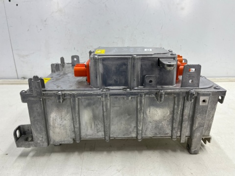 Inwerter hybrydowy Citroen Peugeot Toyota Opel ładowarka pokładowa konwerter falownik napięcia przetwornica 98463682 Inwerter hybrydowy Citroen Peugeot Toyota Opel ładowarka pokładowa konwerter falownik napięcia przetwornica 98463682