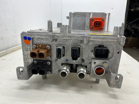Inwerter hybrydowy Citroen Peugeot Toyota Opel ładowarka pokładowa konwerter falownik napięcia przetwornica 98463682 Inwerter hybrydowy Citroen Peugeot Toyota Opel ładowarka pokładowa konwerter falownik napięcia przetwornica 98463682