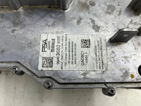 Inwerter hybrydowy Citroen Peugeot Toyota Opel ładowarka pokładowa konwerter falownik napięcia przetwornica 98463682 Inwerter hybrydowy Citroen Peugeot Toyota Opel ładowarka pokładowa konwerter falownik napięcia przetwornica 98463682