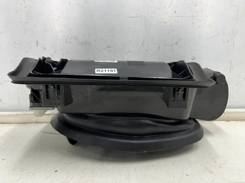 Klapka wlewu paliwa BMW 5 G31 Touring kombi 17-24r. silniczek blokada 7387783 Klapka wlewu paliwa BMW 5 G31 Touring kombi 17-24r. silniczek blokada 7387783