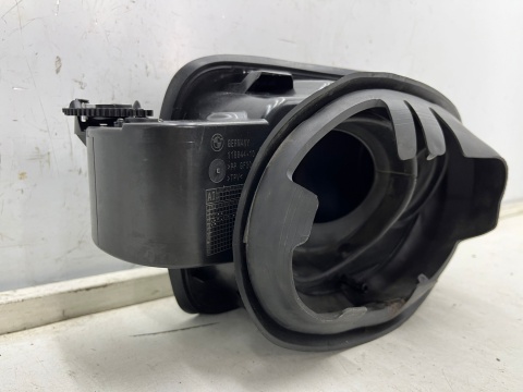Klapka wlewu paliwa BMW 5 G31 Touring kombi 17-24r. silniczek blokada 7387783 Klapka wlewu paliwa BMW 5 G31 Touring kombi 17-24r. silniczek blokada 7387783