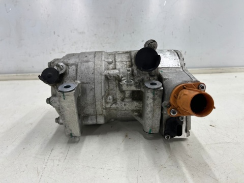 Kompresor klimatyzacji Citroen C4 Jumpy Berlingo Peugeot 208 2008 Partner Combo Corsa Mokka Vivaro 19r.- sprężarka 9847929580 Kompresor klimatyzacji Citroen C4 Jumpy Berlingo Peugeot 208 2008 Partner Combo Corsa Mokka Vivaro 19r.- sprężarka 9847929580