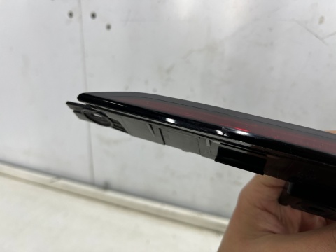 Lampa BMW X5 G05 18r.- trzecie dodatkowe światło stop w spoiler klapy bagażnika 749136507 Lampa BMW X5 G05 18r.- trzecie dodatkowe światło stop w spoiler klapy bagażnika 749136507