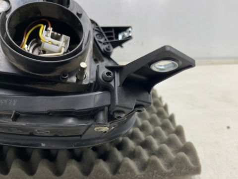 Lampa reflektor Fiat Panda 3 III Cross 11r.- LEWA przednia H4 z ramką lewy przód EUROPA 0052024280 Lampa reflektor Fiat Panda 3 III Cross 11r.- LEWA przednia H4 z ramką lewy przód EUROPA 0052024280