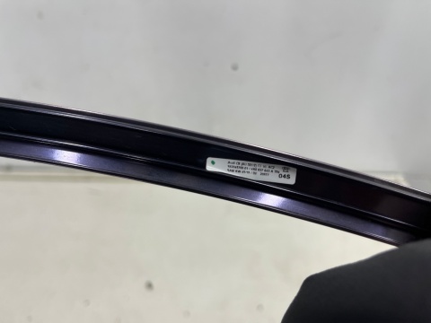 Listwa Audi A6 C8 18r.- lewa przednia listwa ozdobna górnej uszczelki zewnętrznej szyby drzwi lewy przód 4k0837643a Listwa Audi A6 C8 18r.- lewa przednia listwa ozdobna górnej uszczelki zewnętrznej szyby drzwi lewy przód 4k0837643a