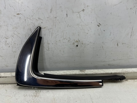 Listwa Mazda 3 IV BP 19r.- PRAWA tylna chromowana nakładka osłona na trójkąt szyby drzwi tylnych prawy tył Listwa Mazda 3 IV BP 19r.- PRAWA tylna chromowana nakładka osłona na trójkąt szyby drzwi tylnych prawy tył
