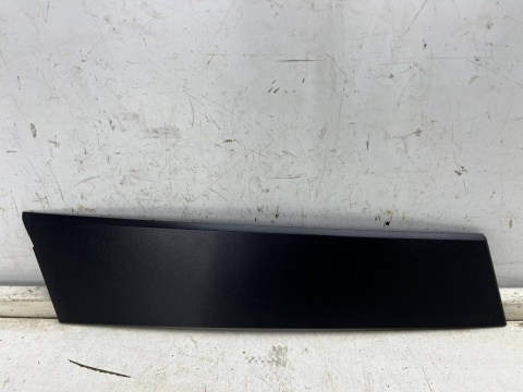 Listwa Mazda CX-30 CX30 19r.- LEWA przednia nakładka osłona słupka drzwi przednich lewy przód dgh950m21 Listwa Mazda CX-30 CX30 19r.- LEWA przednia nakładka osłona słupka drzwi przednich lewy przód dgh950m21