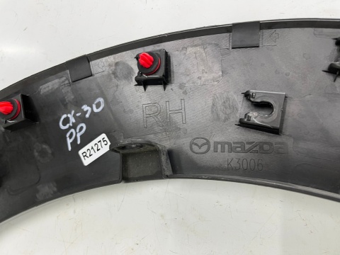 Listwa Mazda CX-30 CX30 2019r.- prawa przednia nakładka rant błotnika prawy przód dfr5-51w21 Listwa Mazda CX-30 CX30 2019r.- prawa przednia nakładka rant błotnika prawy przód dfr5-51w21