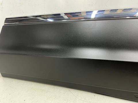 Listwa VW Tiguan 2 II 5na 16-24r. lewa tylna dolna nakładka drzwi bocznych CHROM lewy tył 5na854949af 5na854949ag Listwa VW Tiguan 2 II 5na 16-24r. lewa tylna dolna nakładka drzwi bocznych CHROM lewy tył 5na854949af 5na854949ag