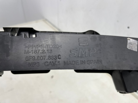 Ślizg Seat Arona 17r.- tylne środkowe mocowanie wspornik uchwyt zderzaka tył 6f9807863c Ślizg Seat Arona 17r.- tylne środkowe mocowanie wspornik uchwyt zderzaka tył 6f9807863c