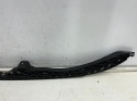 Ślizg VW Passat B8 3g 14-23r. przednie środkowe mocowanie atrapy zderzaka wspornik przód 3g0807889