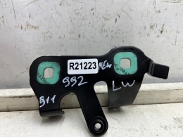 Zawias maski Porsche 911 VIII Porsche 992 Carrera 19r.- NOWY oryginalny lewy wspornik zawiasu maski pokrywy silnika 992823611