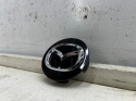 Kołpak Mazda dekielek zaślepka felgi aluminiowej 57 mm. oryginalny bbm237190