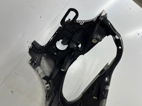 Błotnik BMW X5 E70 06-10r. Przedlift prawy przedni prawy przód 7157980 Błotnik BMW X5 E70 06-10r. Przedlift prawy przedni prawy przód 7157980