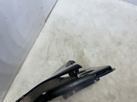 Błotnik VW Caddy 3 III 15-20r. Lift lewy przedni lewy przód Błotnik VW Caddy 3 III 15-20r. Lift lewy przedni lewy przód