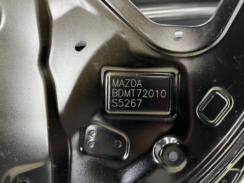 Drzwi Mazda 3 IV BP 19r. HB Hatchback prawe tylne prawy tył BDMT72010 Drzwi Mazda 3 IV BP 19r. HB Hatchback prawe tylne prawy tył BDMT72010