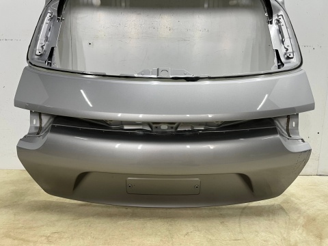 Klapa bagażnika Porsche Panamera 974 Sport Tourismo 16-23r. tylna  97482715B Klapa bagażnika Porsche Panamera 974 Sport Tourismo 16-23r. tylna  97482715B