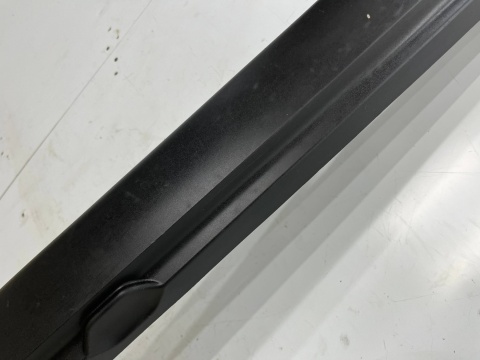 Nakładka progu Renault Scenic 4 IV 16-22r. prawa listwa progowa zewnętrzna próg 764260212r