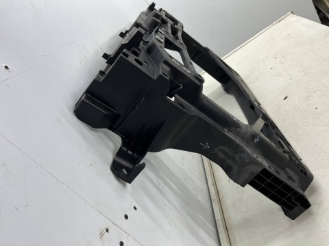 Pas przedni Mazda CX-3 CX3 DK 14-21r. wzmocnienie ramka chłodnic oryginalny d09h-53110