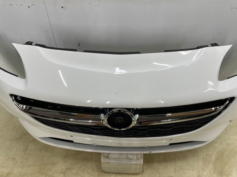 Zderzak przedni Opel Corsa E 14-19r. przód 39003567 Zderzak przedni Opel Corsa E 14-19r. przód 39003567