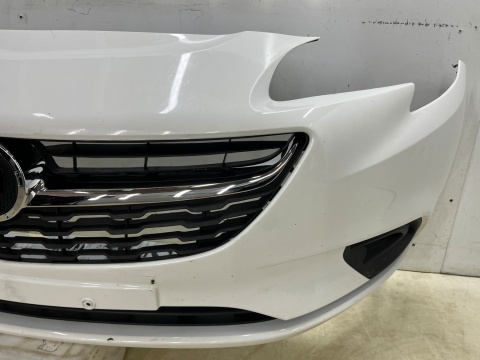 Zderzak przedni Opel Corsa E 14-19r. przód 39003567 Zderzak przedni Opel Corsa E 14-19r. przód 39003567