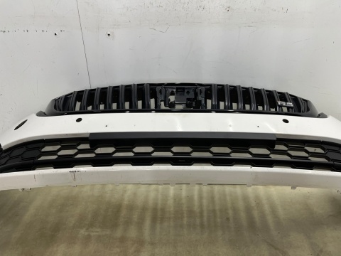 Zderzak przedni Skoda Octavia IV 4 5E3 19r.- przód 5E3807221 Zderzak przedni Skoda Octavia IV 4 5E3 19r.- przód 5E3807221