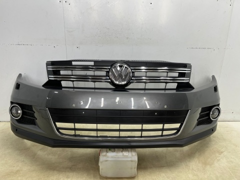 Zderzak przedni VW Tiguan 1 I 11-16r. Lift przód 6XPDC spryski 5N0807221K Zderzak przedni VW Tiguan 1 I 11-16r. Lift przód 6XPDC spryski 5N0807221K