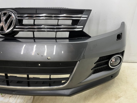 Zderzak przedni VW Tiguan 1 I 11-16r. Lift przód 6XPDC spryski 5N0807221K Zderzak przedni VW Tiguan 1 I 11-16r. Lift przód 6XPDC spryski 5N0807221K