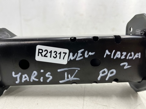 Belka zderzaka Toyota Yaris 4 IV Mazda 2 Hybrid 20r.- NOWE prawe przednie wzmocnienie strefa zgniotu odbojnik prawy przód Belka zderzaka Toyota Yaris 4 IV Mazda 2 Hybrid 20r.- NOWE prawe przednie wzmocnienie strefa zgniotu odbojnik prawy przód
