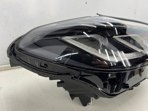 Lampa reflektor BMW 5 G30 G31 LCI LIFT 20-24r. prawa przednia FULL LED Adaptive Europa BLACK czarna ShadowLine oryginal 8082656