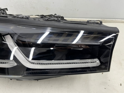 Lampa reflektor BMW 5 G30 G31 LCI LIFT 20-24r. prawa przednia FULL LED Adaptive Europa BLACK czarna ShadowLine oryginal 8082656