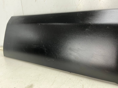 Listwa Mazda CX-30 CX30 2019r.- prawa przednia dolna nakładka drzwi dgh9-51ra1 Listwa Mazda CX-30 CX30 2019r.- prawa przednia dolna nakładka drzwi dgh9-51ra1